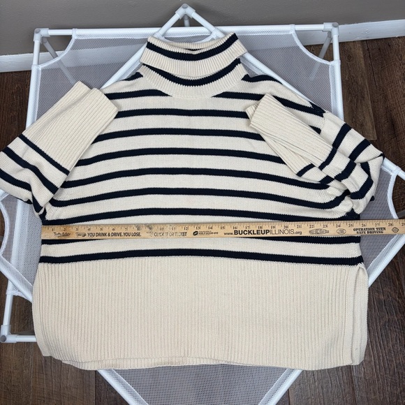 GAP 100% Cotton Striped Turtleneck Sweater Navy & Off White Split Hem Pullover M - Picture 15 of 16